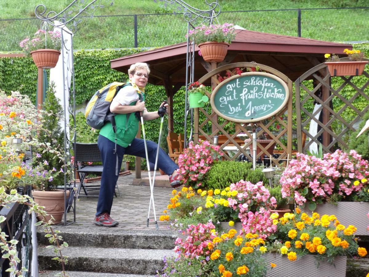 Fruehstueckspension Irmer Gaming Bagian luar foto